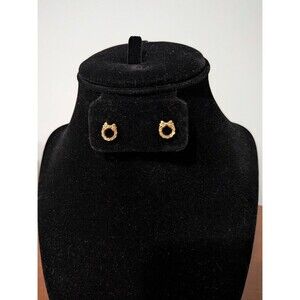 Vintage AVON Gold Tone Christmas WREATH Stud Earrings with Bow Holiday Jewelry